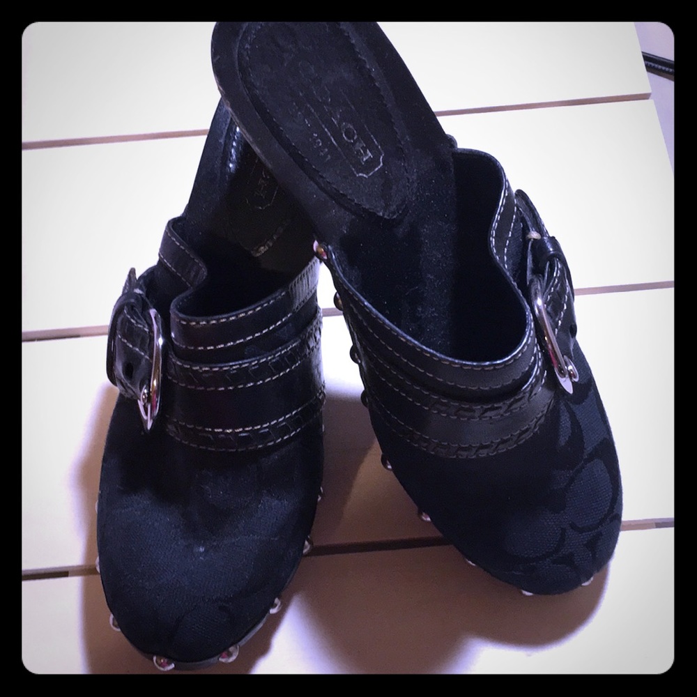 Coach clogs